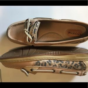 Sperry boat shoes